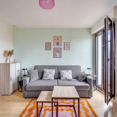 Spacious 2p - Near La Defense * كوربوفوا