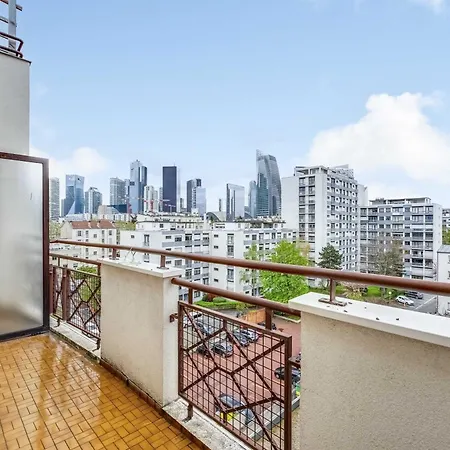 Spacious 2p - Near La Defense شقة كوربوفوا